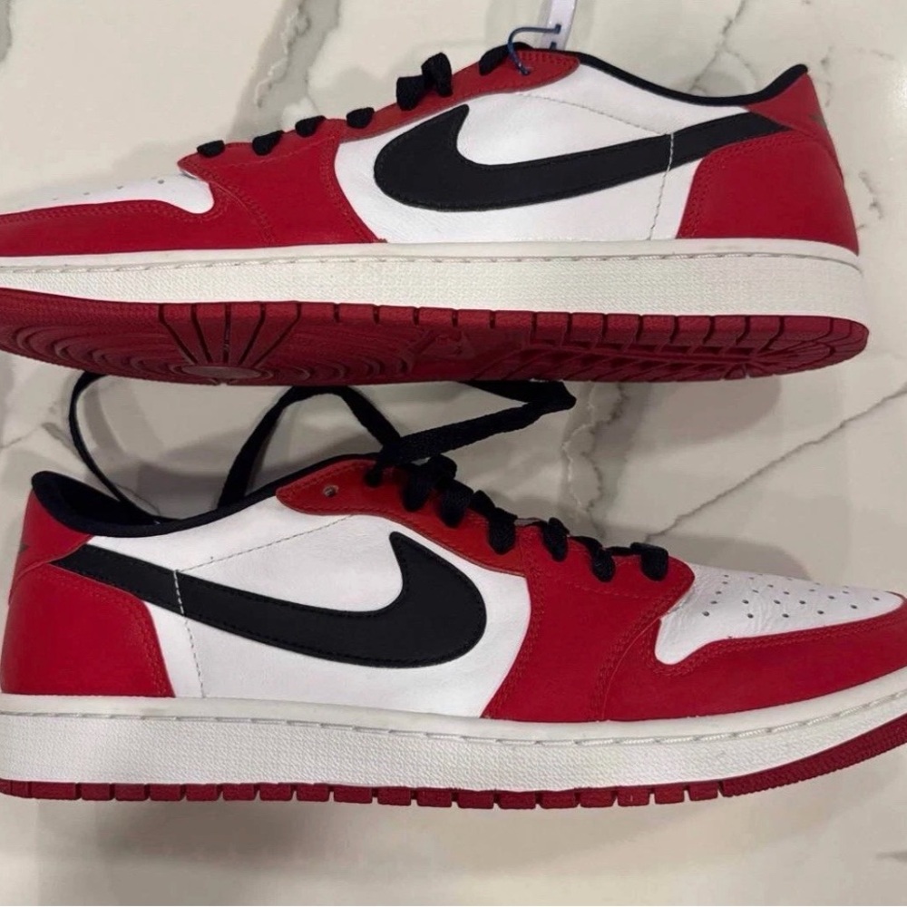 Jordan 1 Low Chicago 2016 11.5 USED